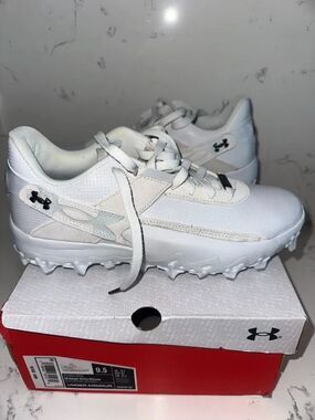 Under Armour Harper 10 Pro TPU Low Baseball Cleats Men Size 9.5 - (6010136-101)